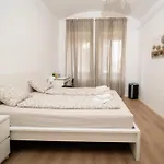 Mm New Cozy Modern 류블랴나